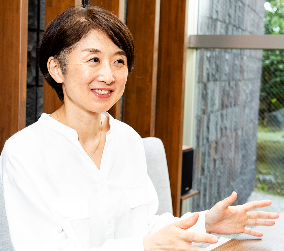 岩田 佳子さん