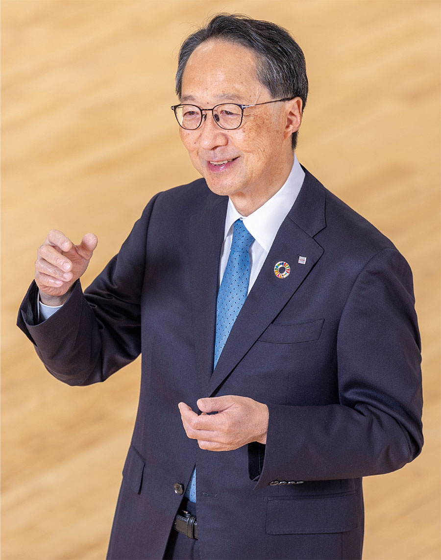 CEO大山晃が説明する様子